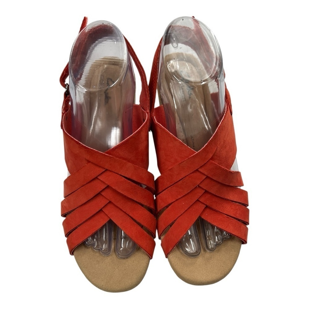Clarks Giselle Glow Grenadine Nubuck Wedge Sandals (Women's) Preowned Size 9Wide